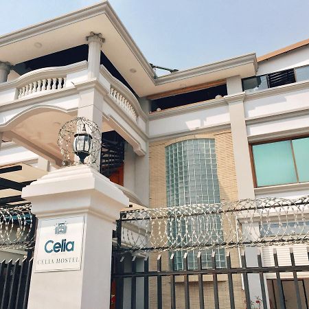 Celia Hostel Mandalay Exterior photo